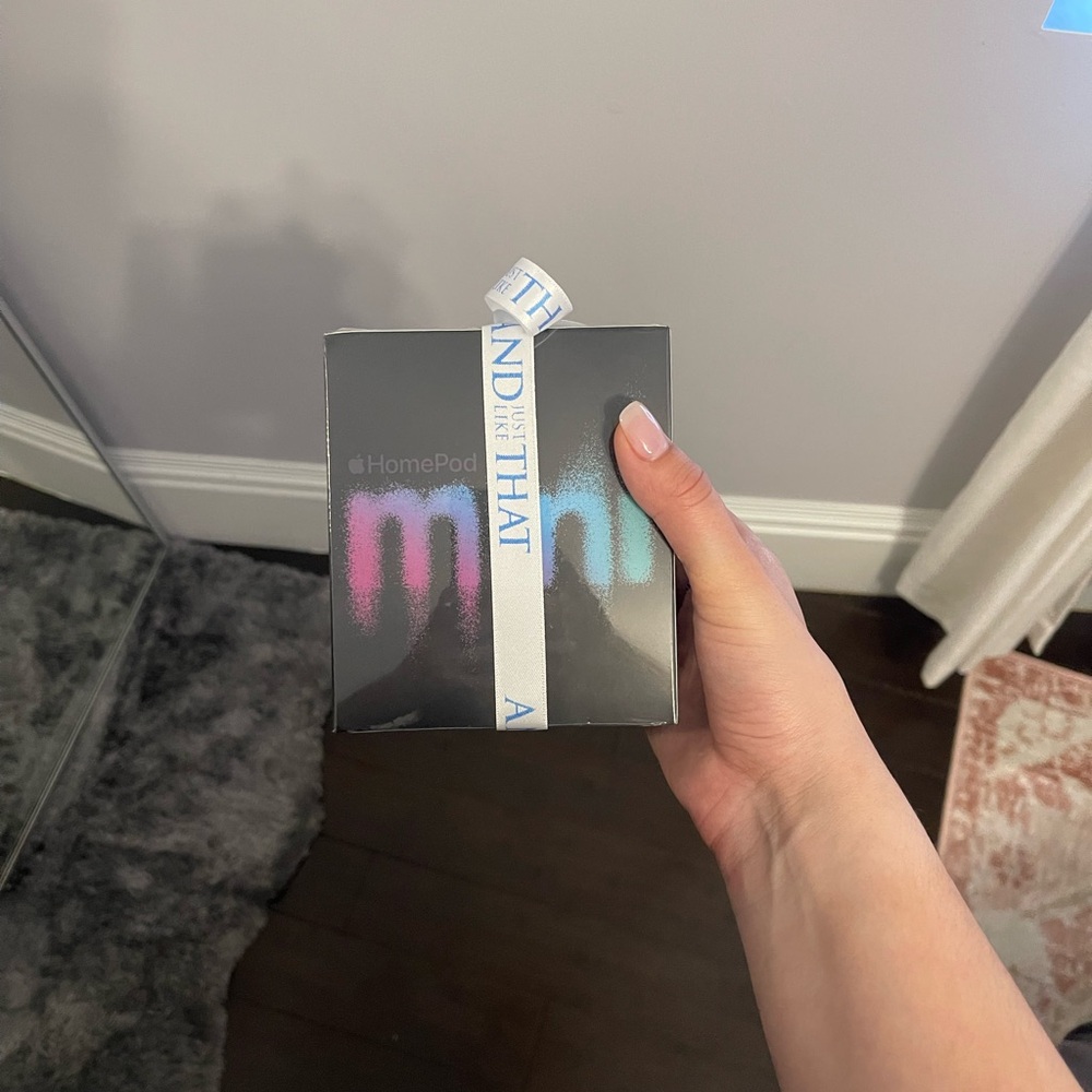 Apple HomePod Mini Box
